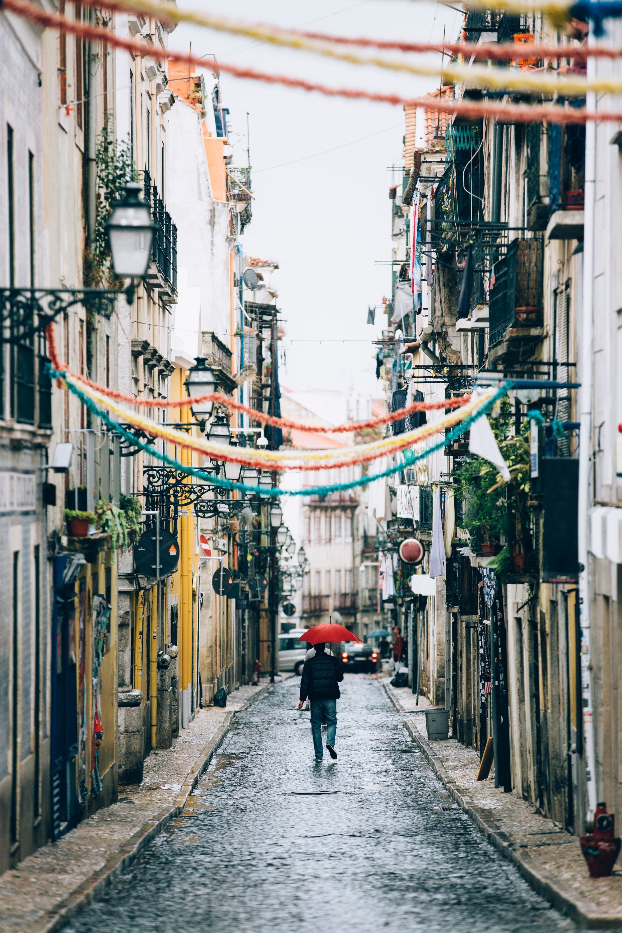 ค้นหาตั๋วเครื่องบินราคาประหยัดจาก กรุงเทพมหานคร สนามบินสุวรรณภูมิ ไป ลิสบอน