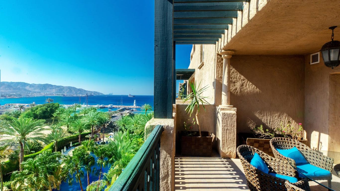 รีสอร์ทและเรสซิเดนซ์ Mövenpick Aqaba
