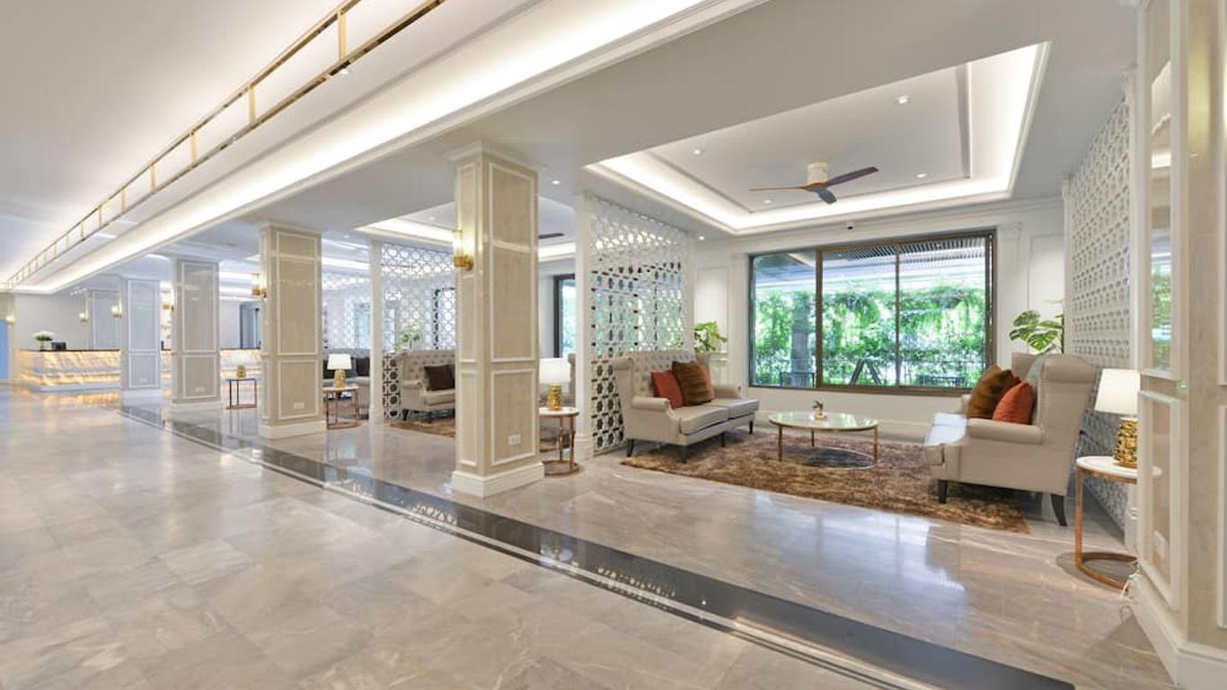 โรงแรมเบเวอร์ลี่ พลาซ่า