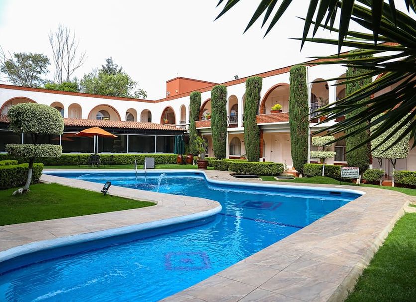 สระว่ายน้ำ รูปภาพ