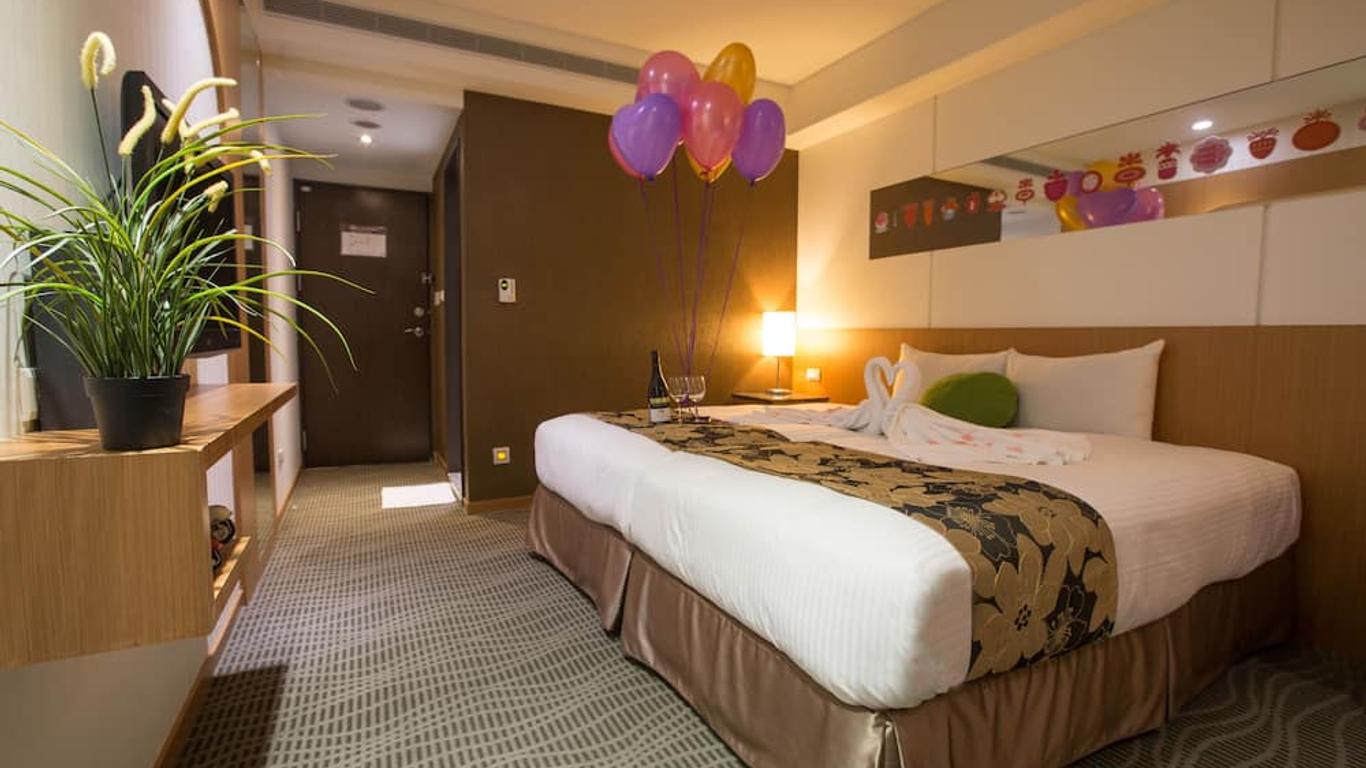 โรงแรมซีเหมิน รีไลท์