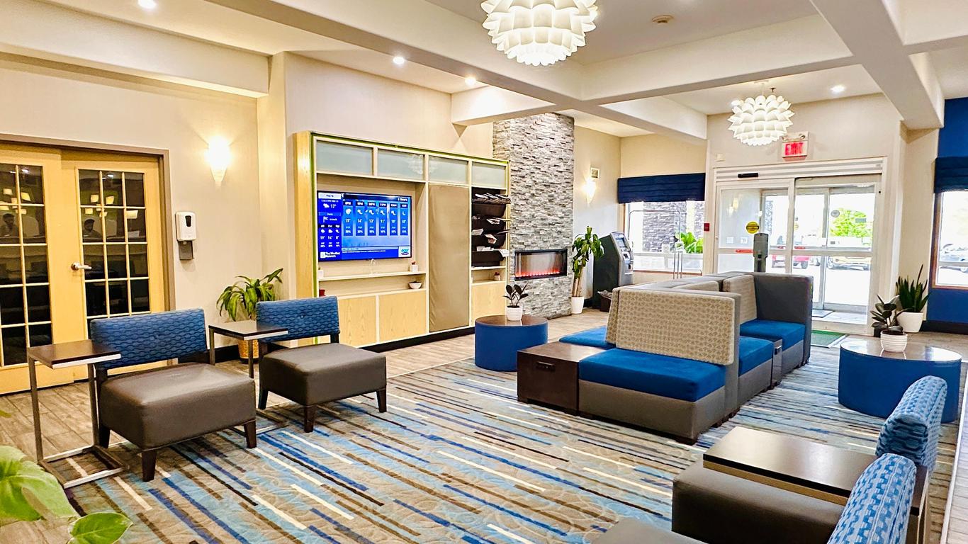 โรงแรมฮอลิเดย์ อินน์ โฮเทลแอนด์สวีทส์ เรจินา บาย IHG