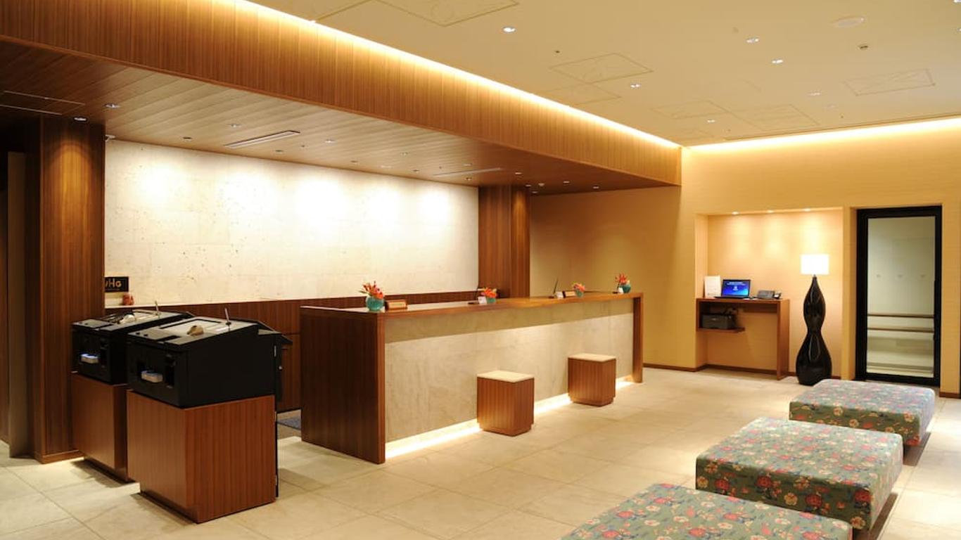 โรงแรมเกรเซอรี่ นาฮา