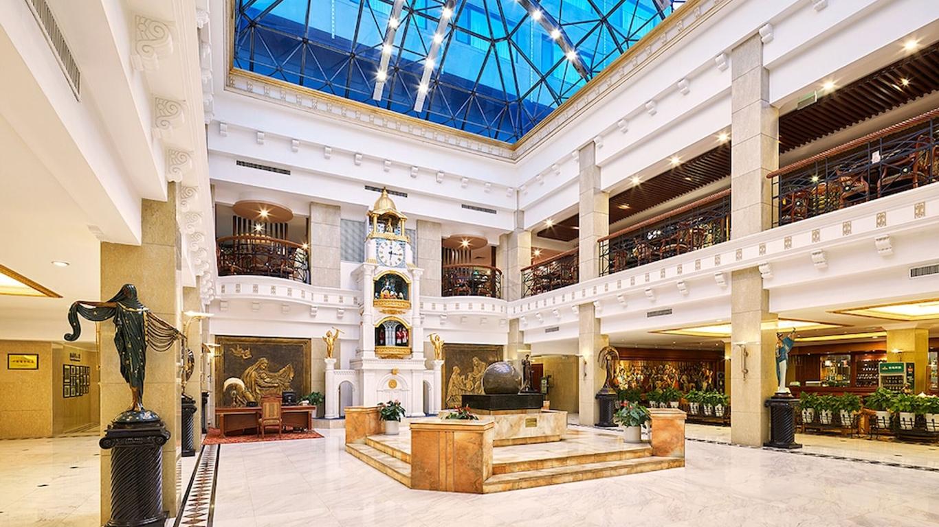 โรงแรมแกรนด์รีเจนซี