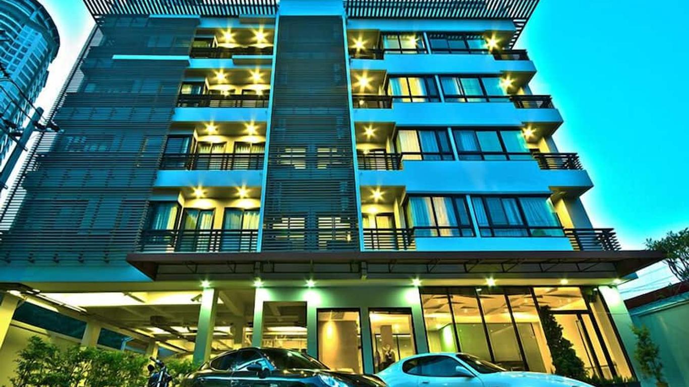 เดอะ เพรสเซ่น สาทร