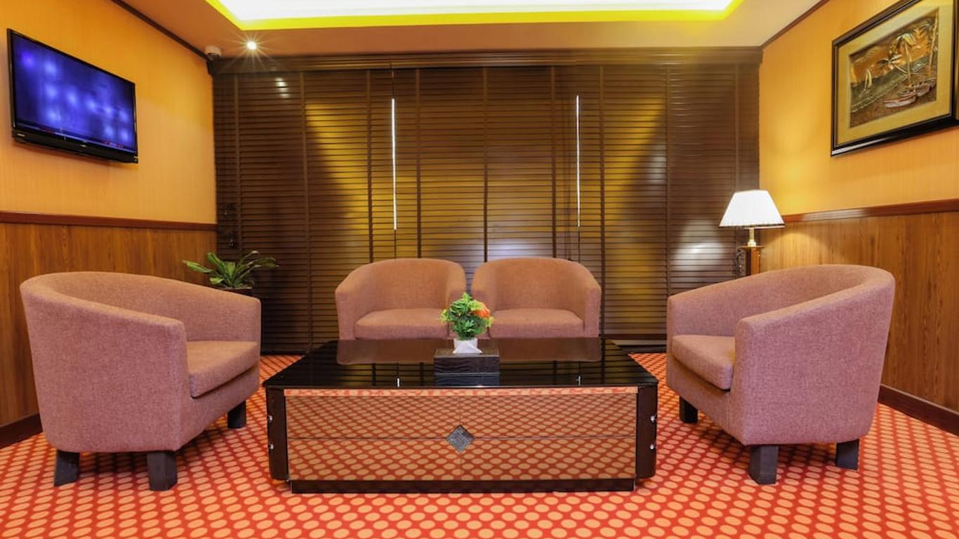 โรงแรมฟอร์จูน เพิร์ล เดรา
