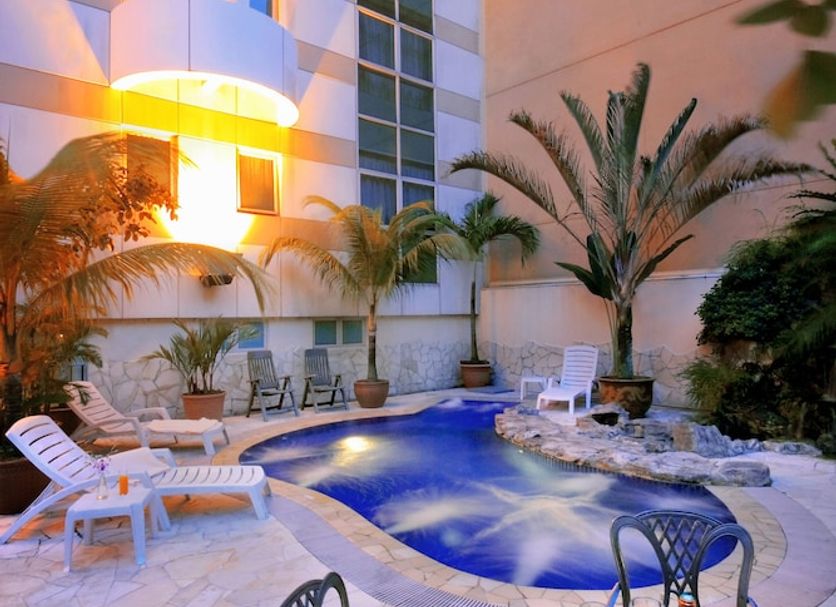 สระว่ายน้ำ รูปภาพ