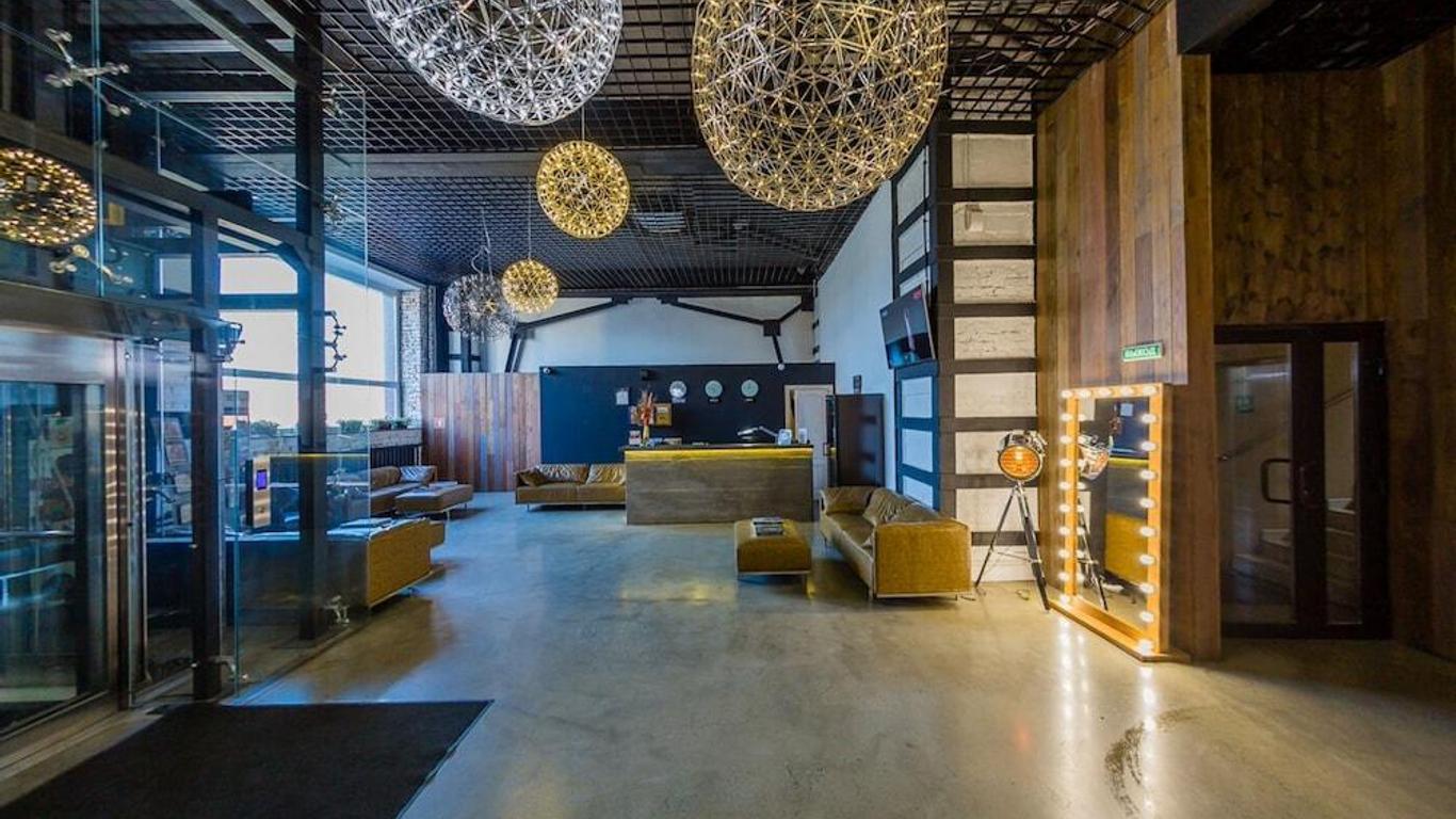 โรงแรมแอสโทเรีย