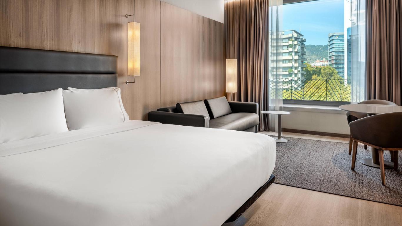 โรงแรม AC โดย Marriott ที่ไดโอแกนอล แอลอิลลา