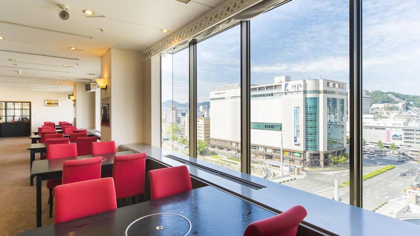 โรงแรมเซ็นจูรี่ 21 ฮิโรชิม่า