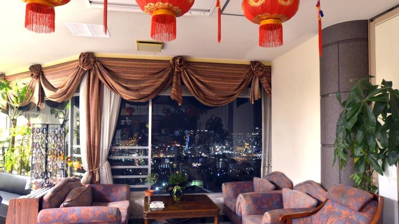 โรงแรมนางาซากิ บลูสกาย