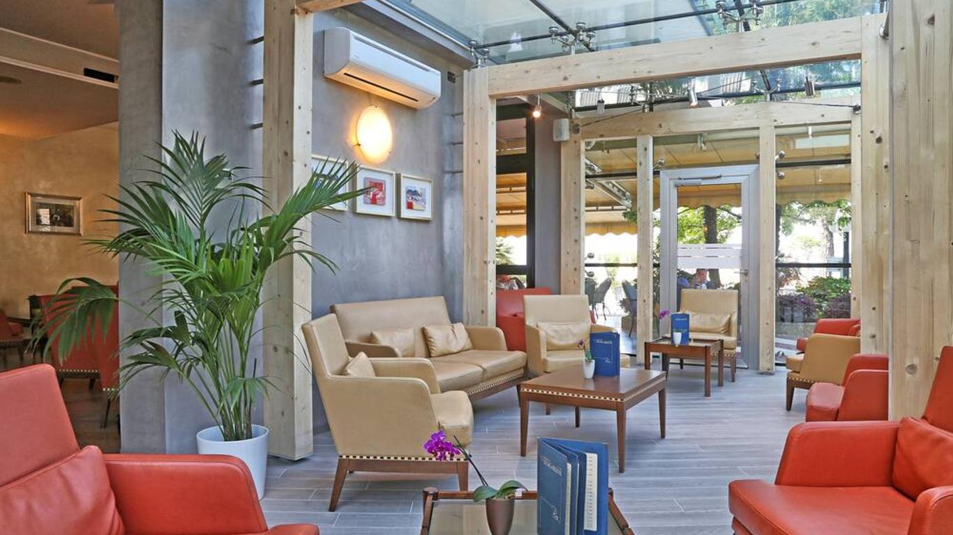 โรงแรมดูลัก เอ เบลล์วิว