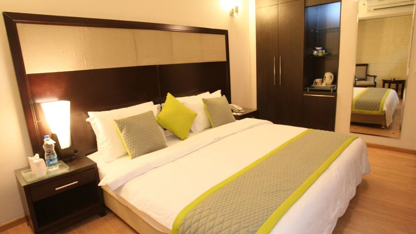 Emblem Hotel, New Friends Colony เริ่มต้นที่ ฿908 (฿̶1̶,̶7̶4̶6̶