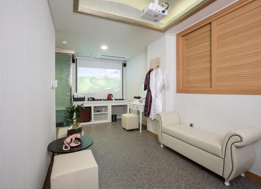 ห้องนั่งเล่น รูปภาพ