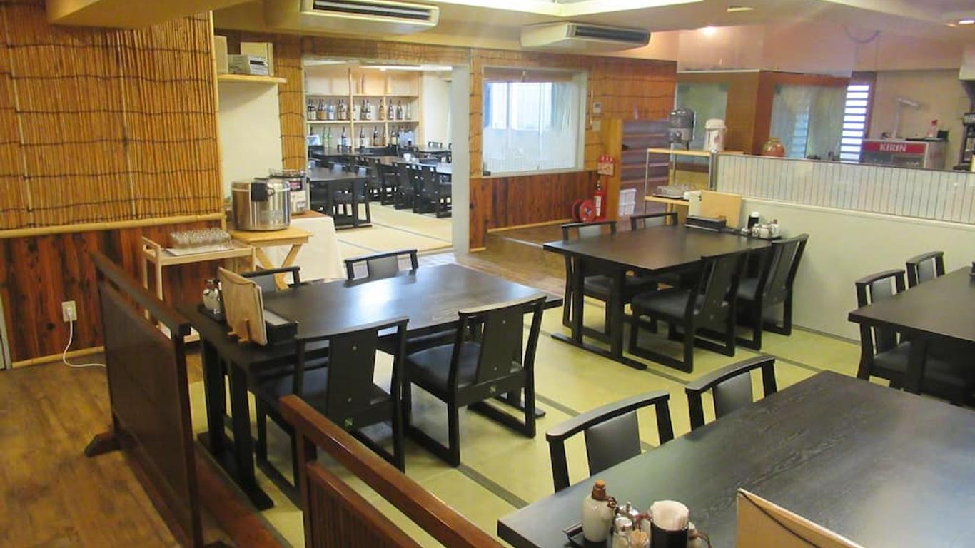 โรงแรมสึรุซากิ