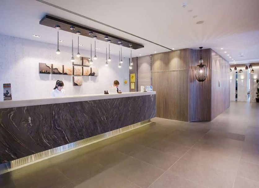 แผนกต้อนรับส่วนหน้า รูปภาพ