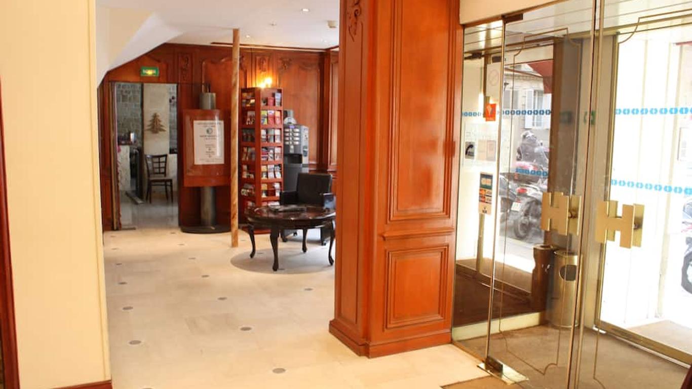 โรงแรมอาวาน