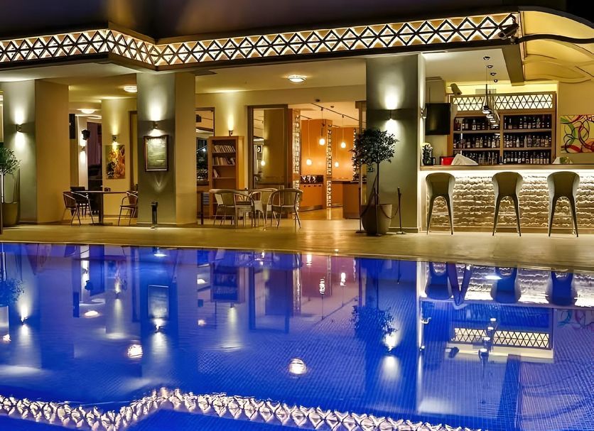 สระว่ายน้ำ รูปภาพ