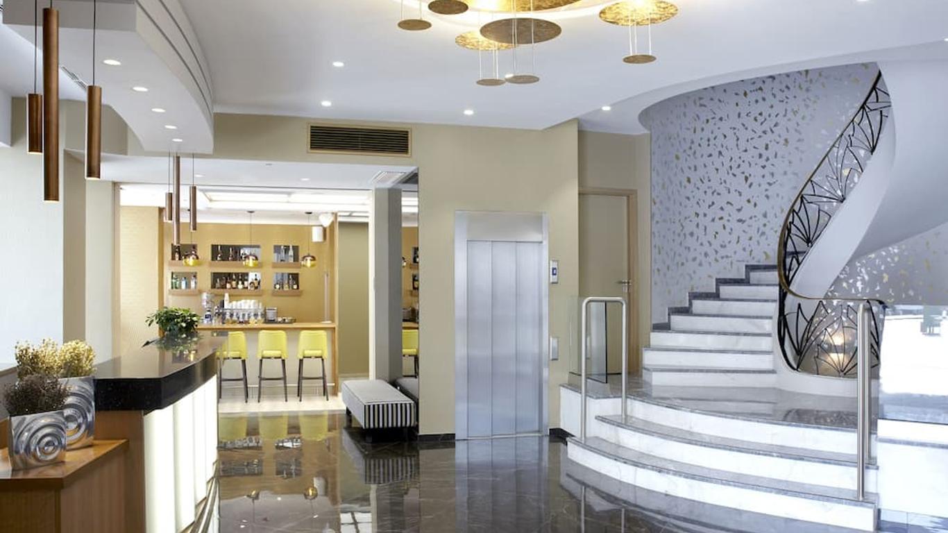 โรงแรม Athens Tiare โดย Mage Hotels