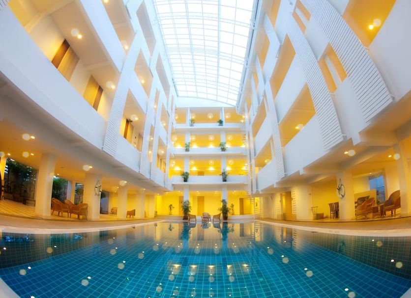 สระว่ายน้ำ รูปภาพ