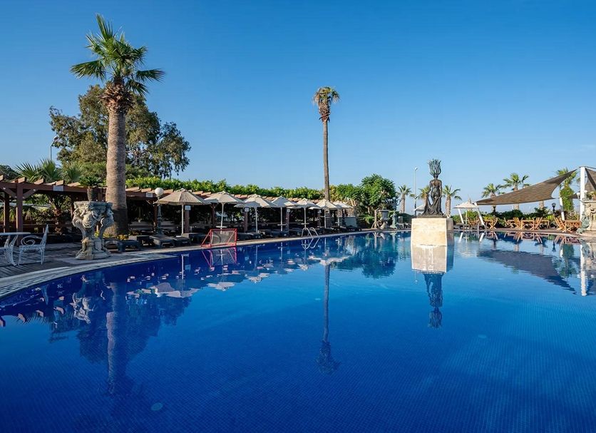 สระว่ายน้ำ รูปภาพ