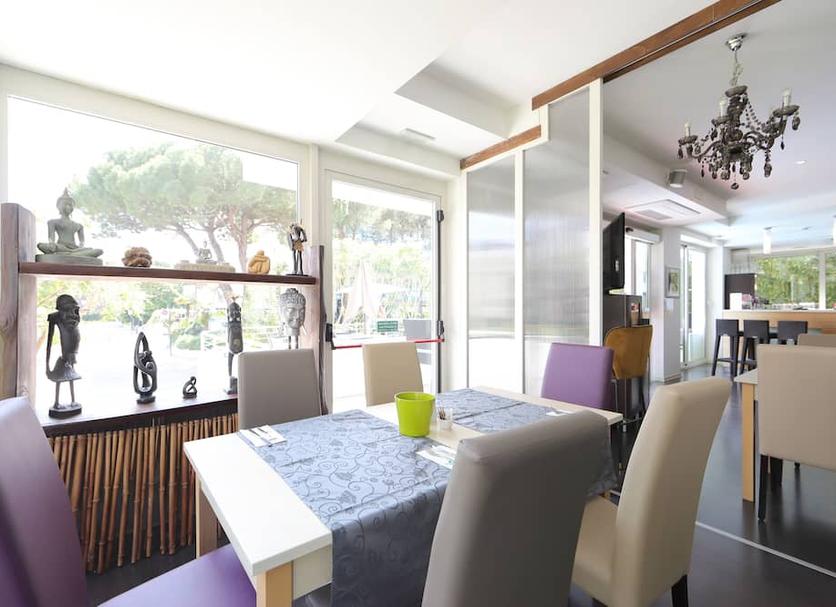ห้องอาหาร รูปภาพ