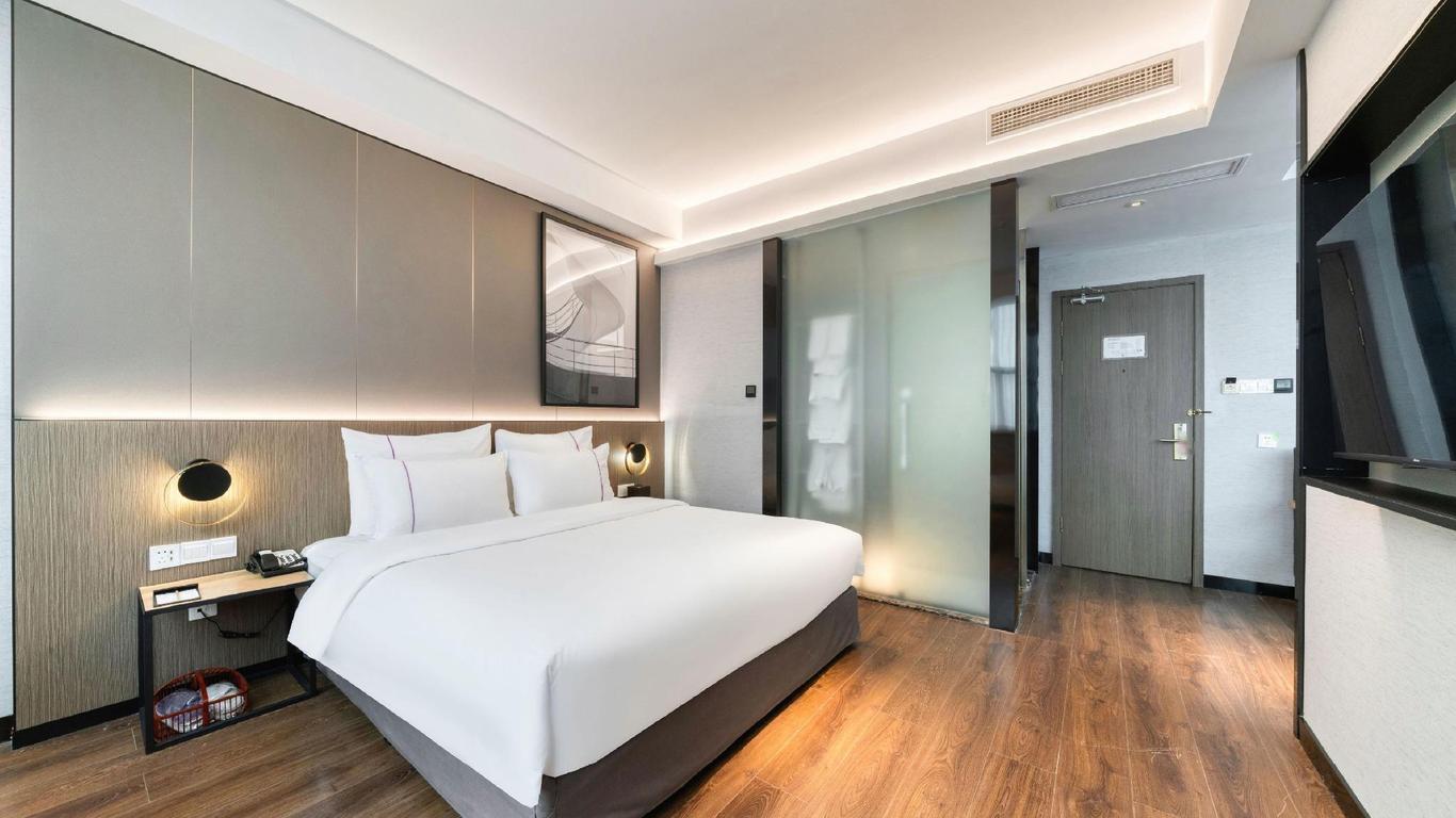 Tiangang Manfei Hotel (Lianfeng Road Branch, Ningbo Railway Station)