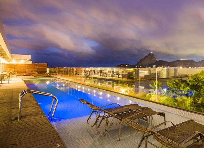 สระว่ายน้ำ รูปภาพ