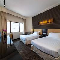 โรงแรมรอยัล แอท ควีนส์ (SG Clean (สิงคโปร์))
