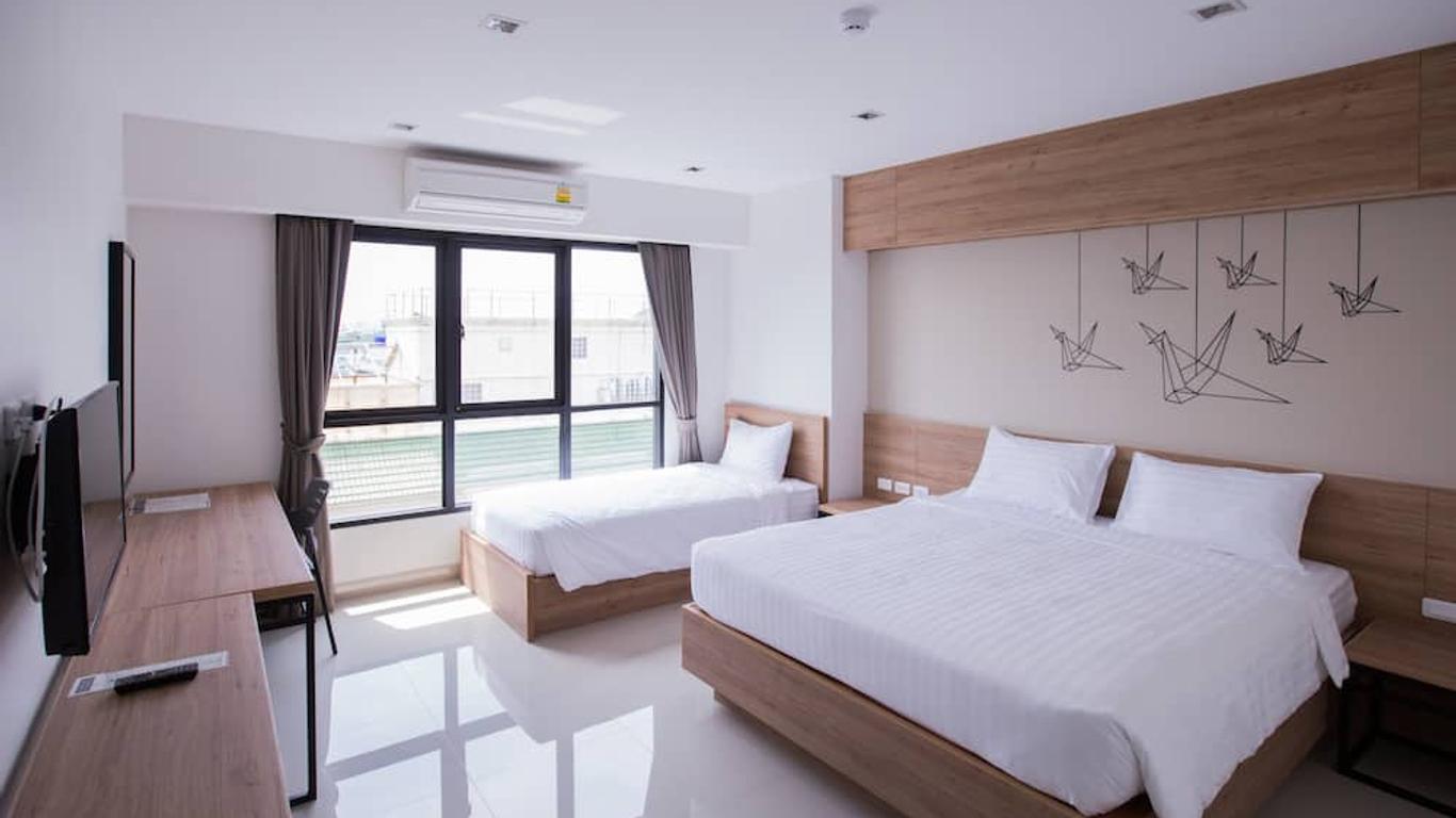 โรงแรม เดอะ เจอร์นีย์