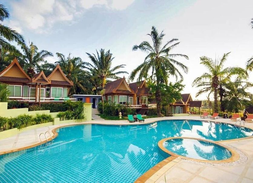 สระว่ายน้ำ รูปภาพ