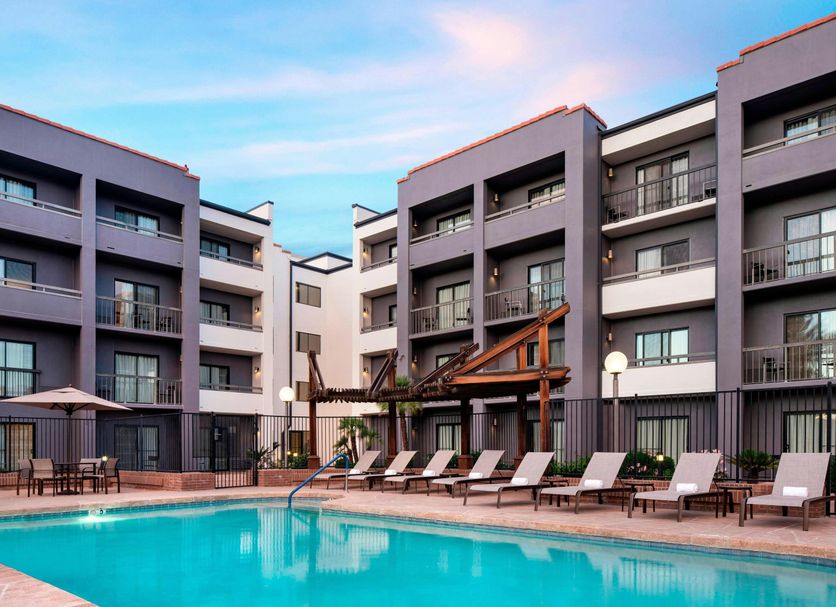 อาคาร รูปภาพ