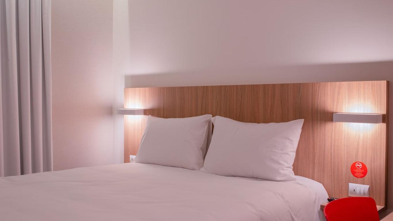 โรงแรม Moov Porto Alegre