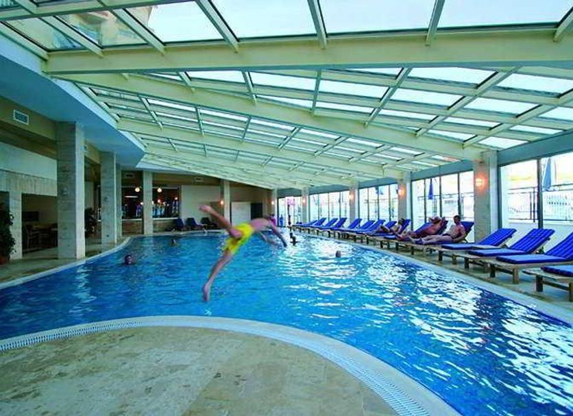 สระว่ายน้ำ รูปภาพ