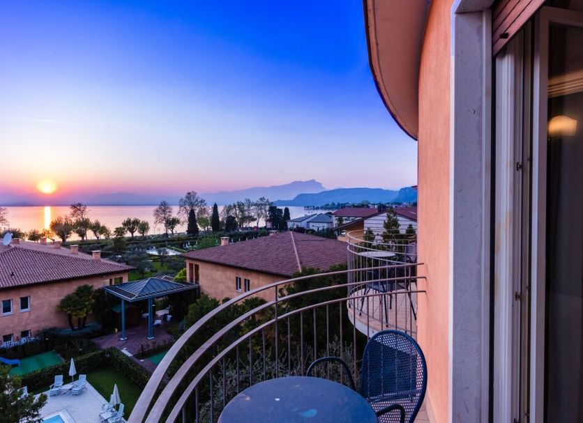 ระเบียง รูปภาพ