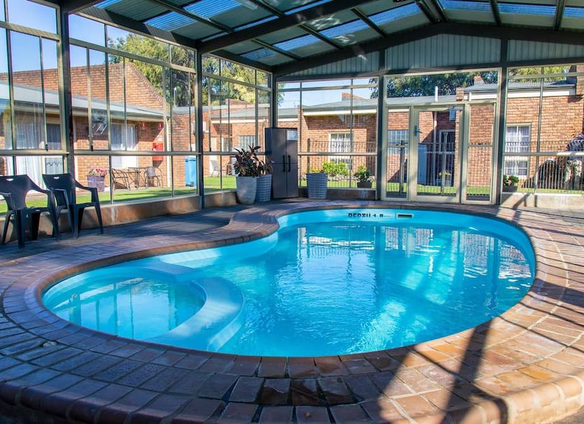 สระว่ายน้ำ รูปภาพ