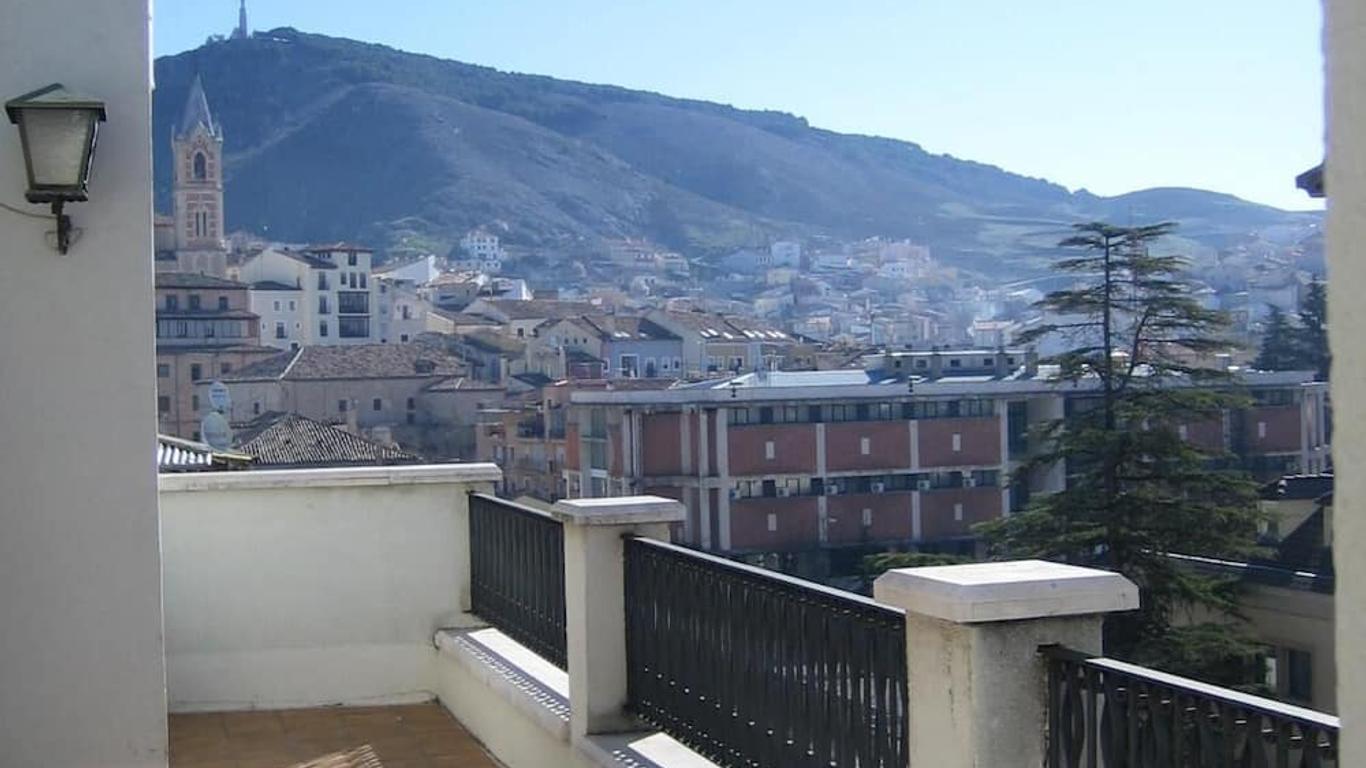 Hostal Canovas โฮสตาล คาโนวัส
