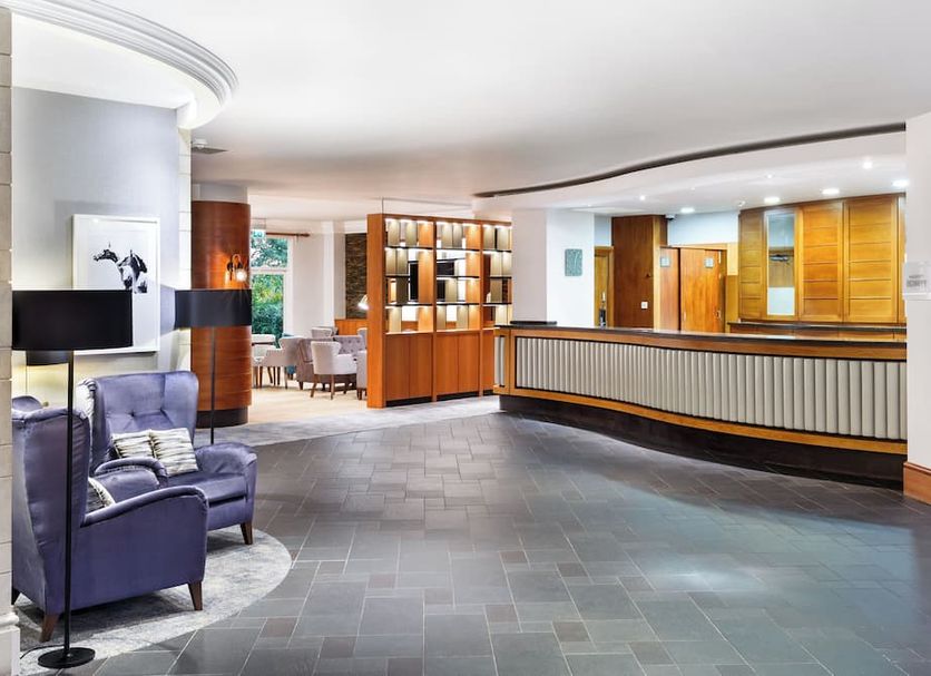 แผนกต้อนรับส่วนหน้า รูปภาพ