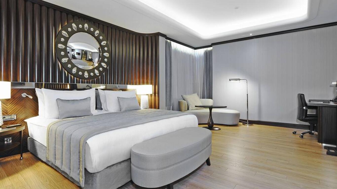 โรงแรม คราวน์พลาซ่า บูร์ซา บาย IHG