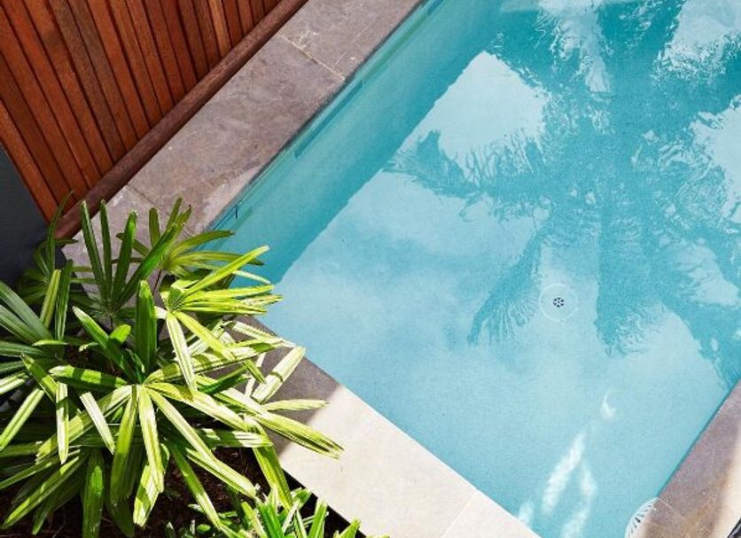 สระว่ายน้ำ รูปภาพ