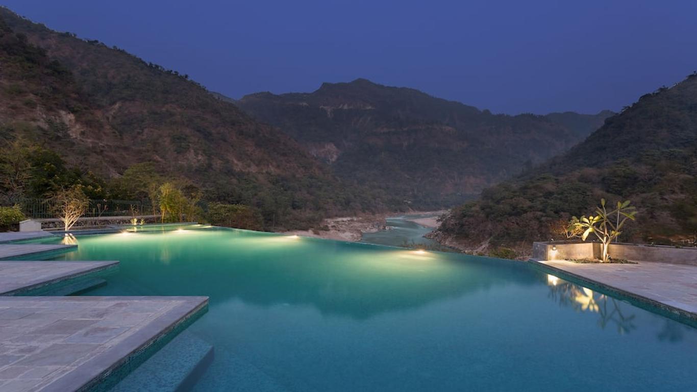 อโลฮา บน The Ganges, Rishikesh