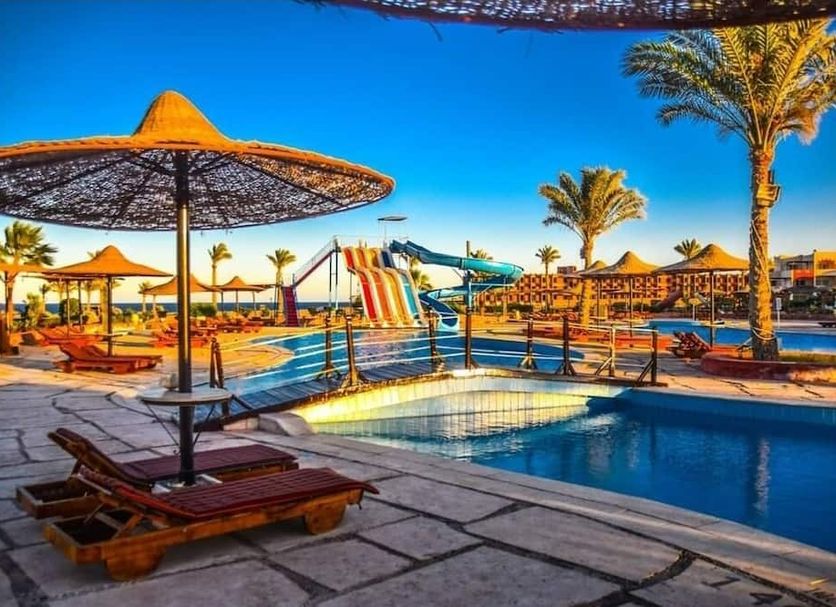 สระว่ายน้ำ รูปภาพ