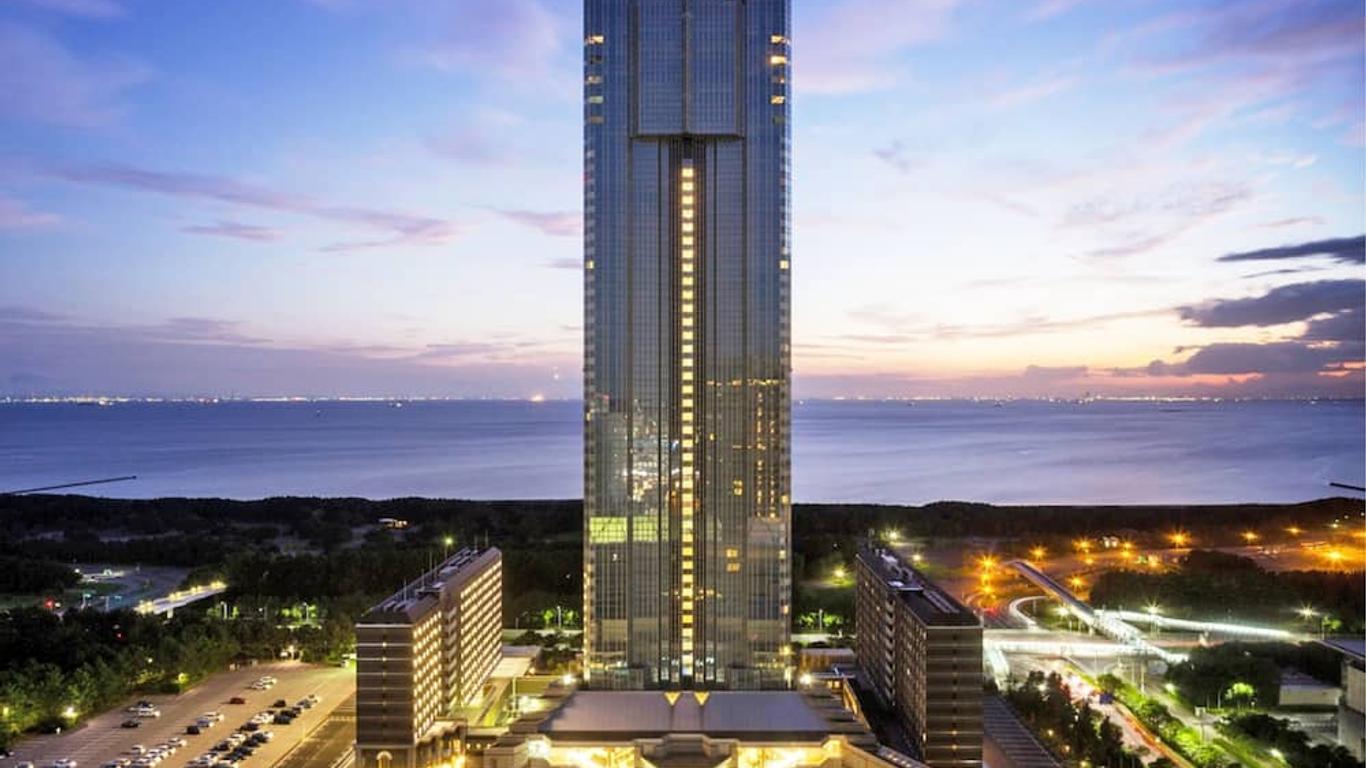 โรงแรมและรีสอร์ทอะป้า โตเกียวเบย์ มากุฮาริ