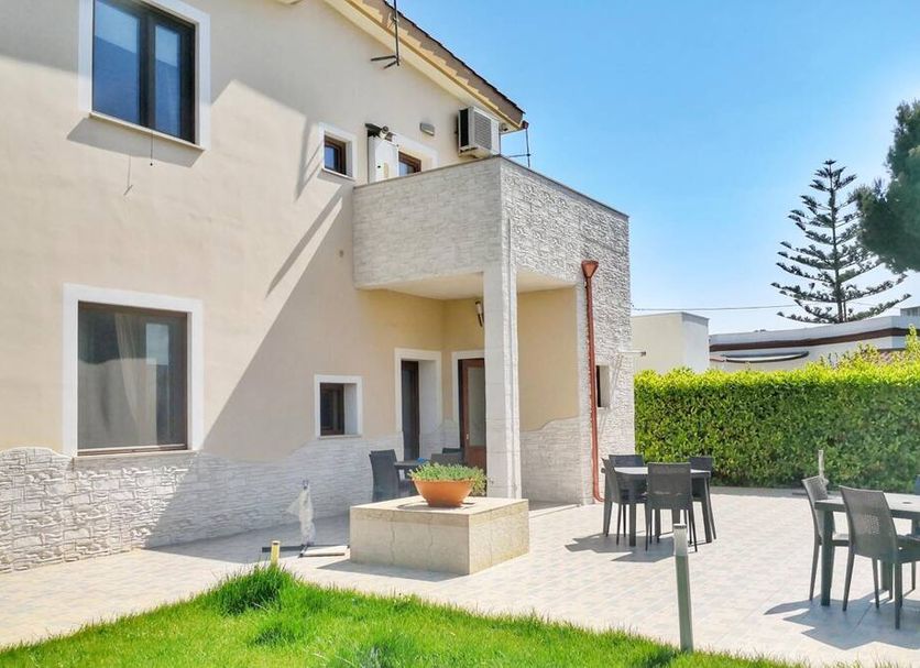 ลาน รูปภาพ