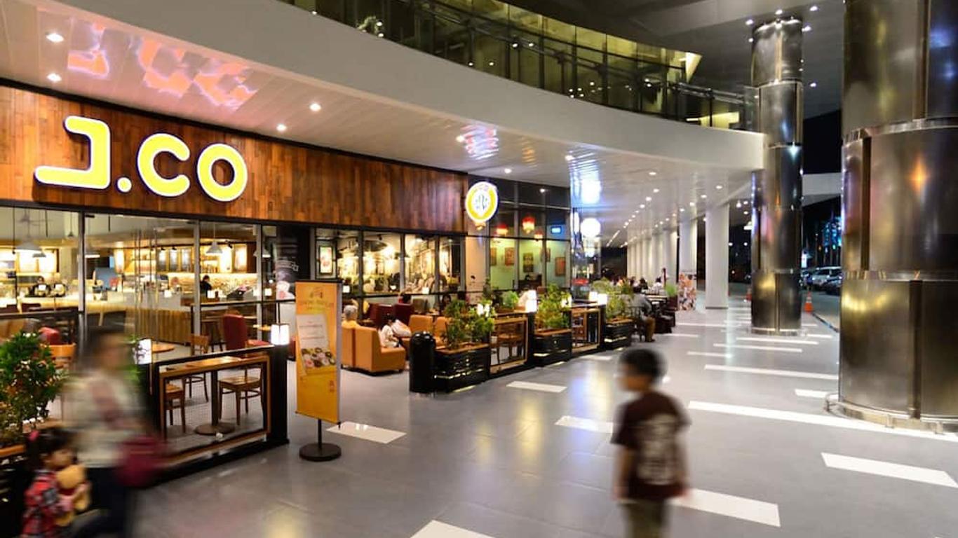 โรงแรมเซสต์ สนามบินจาการ์ตา - ผ่านการรับรอง CHSE