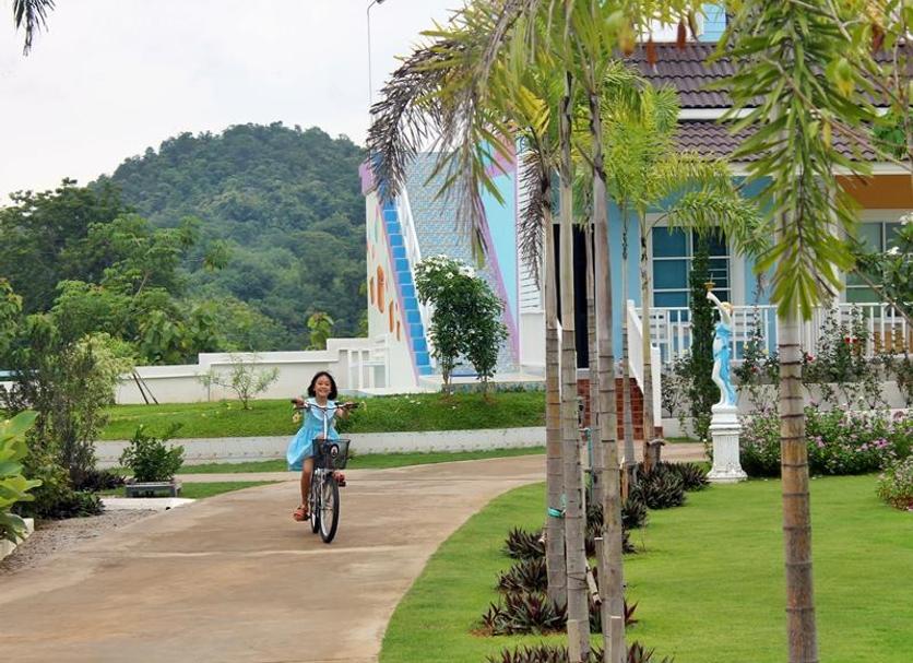 อื่น ๆ รูปภาพ