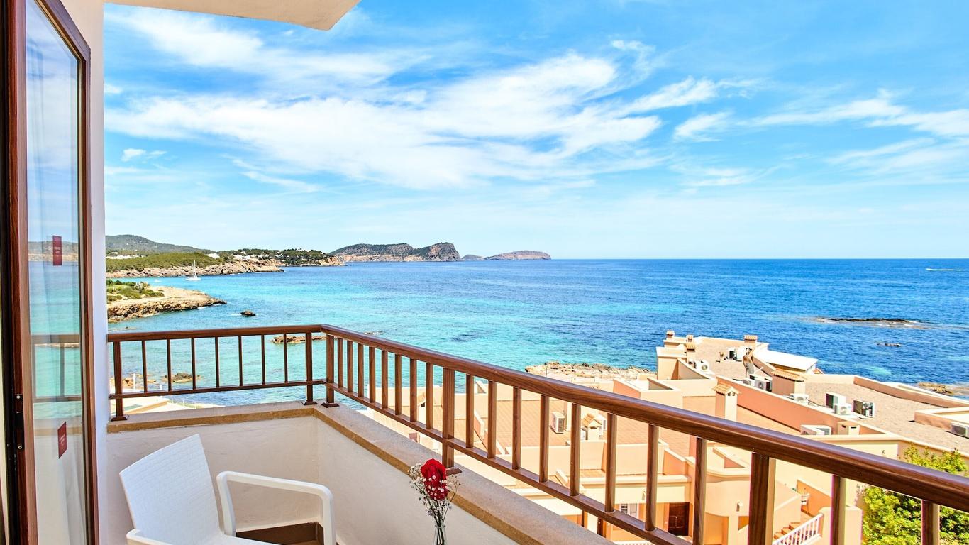 Leonardo Royal Ibiza Santa Eulalia เลโอนาร์โดรอยัลอิบิซาซานตายูลาเลีย