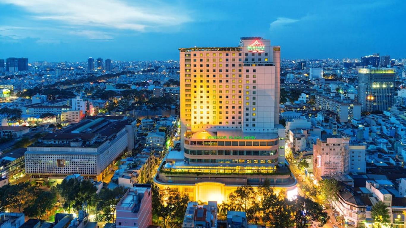 โรงแรมวินด์เซอร์พลาซ่า
