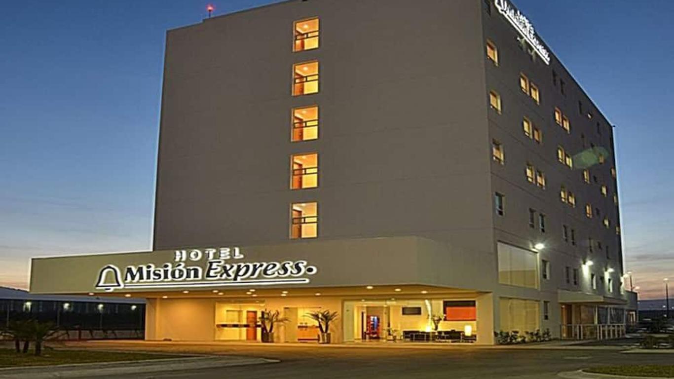 โรงแรมมิสชั่นเอ็กซ์เพรสมอนเตอร์เรย์แอร์พอร์ตลาเฟ