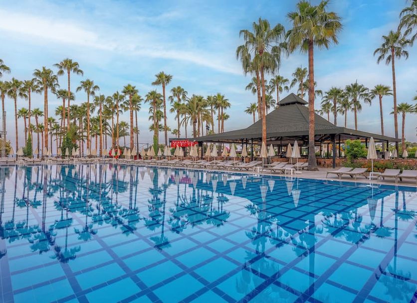 สระว่ายน้ำ รูปภาพ